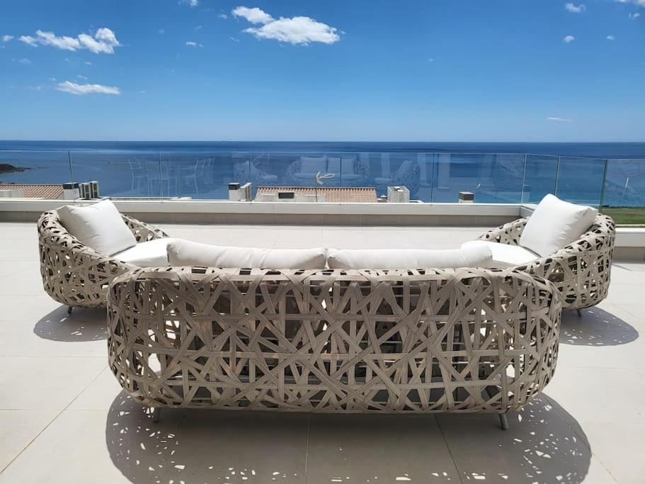 Luxurious Penthouse With Huge Panoramic Terrace Apartment ซานโรเก ภายนอก รูปภาพ