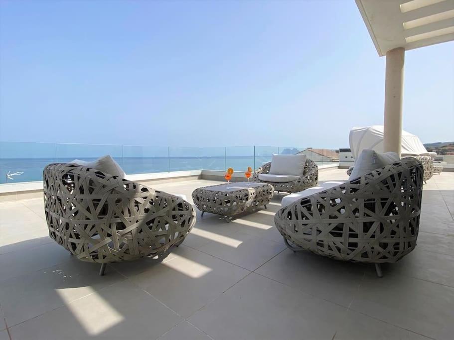 Luxurious Penthouse With Huge Panoramic Terrace Apartment ซานโรเก ภายนอก รูปภาพ