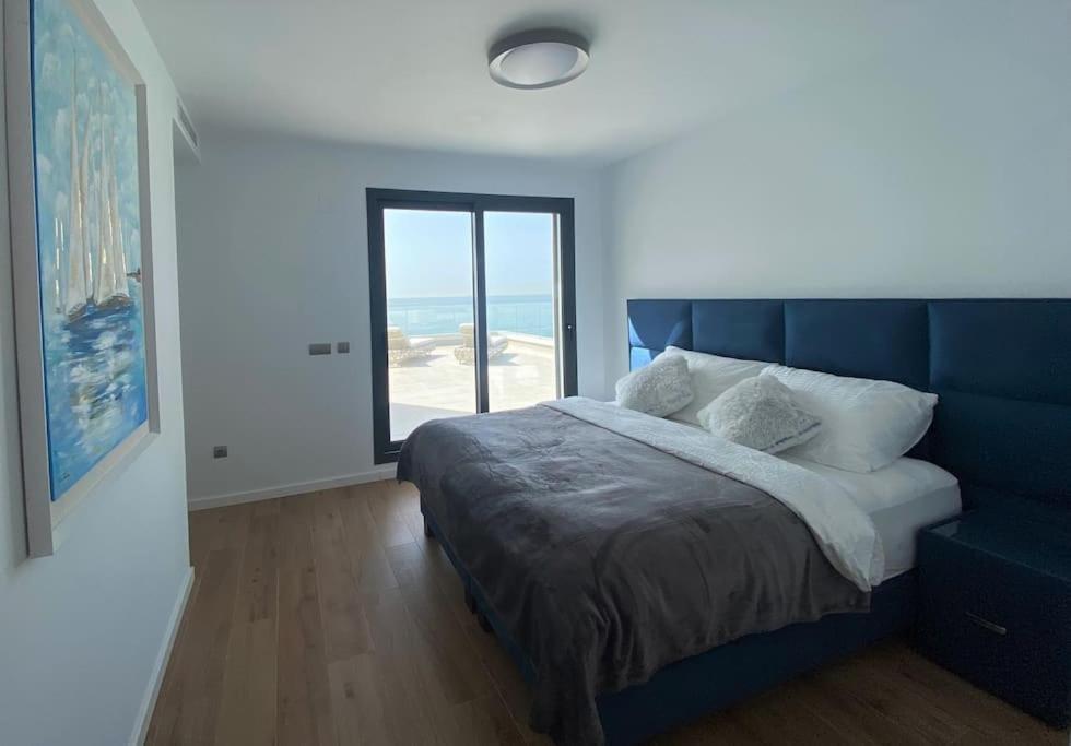 Luxurious Penthouse With Huge Panoramic Terrace Apartment ซานโรเก ภายนอก รูปภาพ
